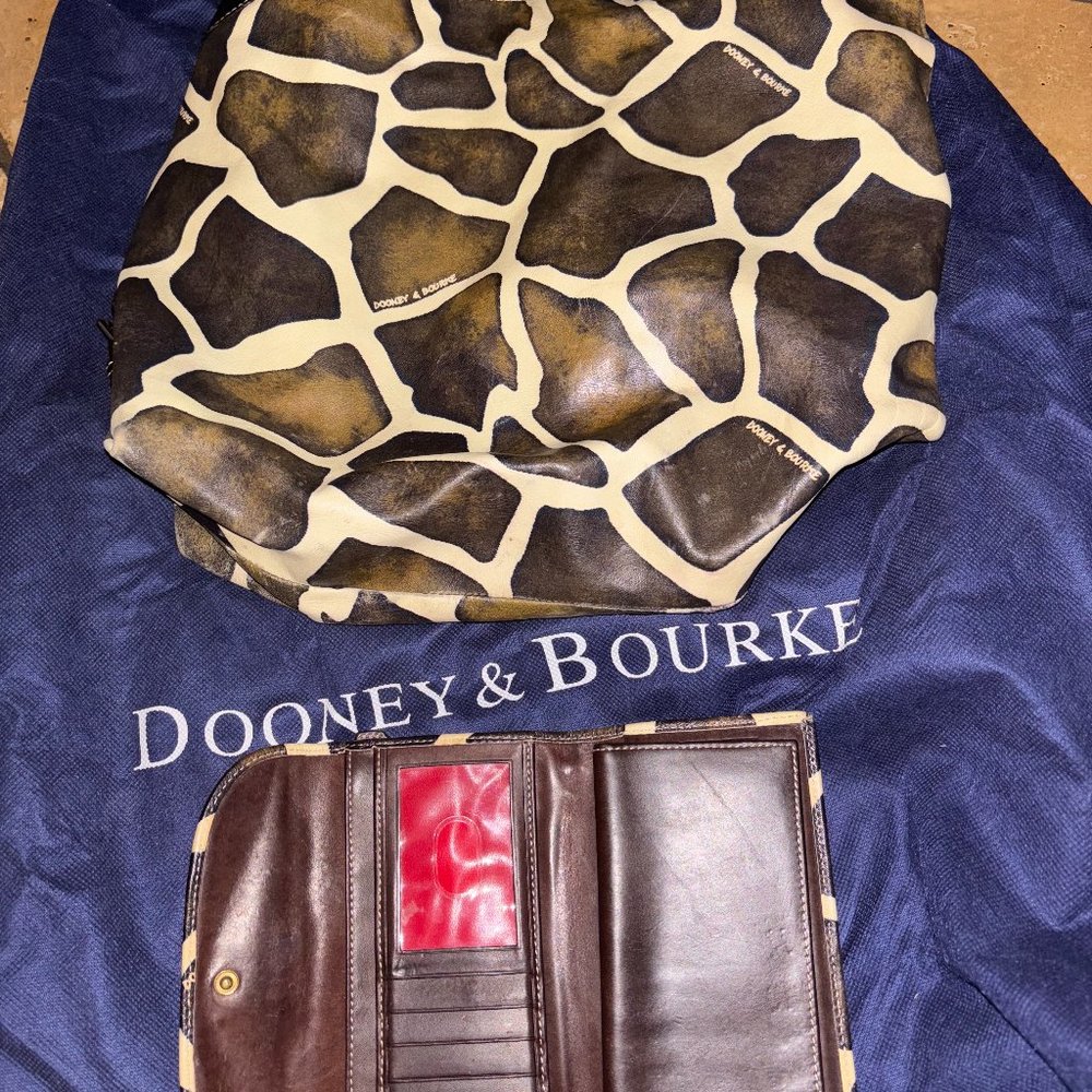 Dooney and Bourke Bag